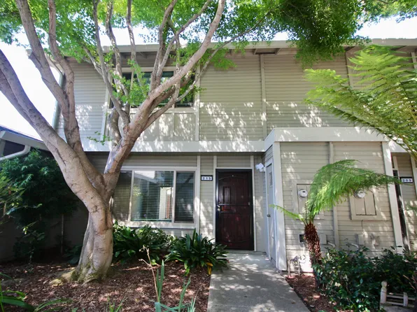 215 Loma Verde Dr, San Lorenzo, CA 94580