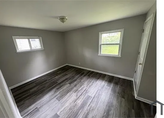 9840 Medford Dr — Photo 5