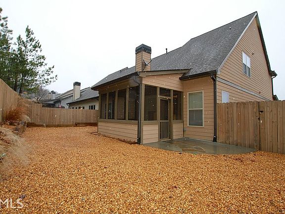 2nd image of 211 River Knoll Way