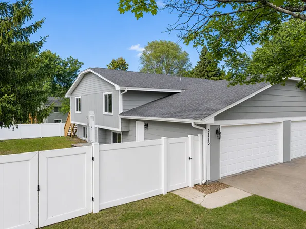 2113 109th Ave NW, Coon Rapids, MN 55433