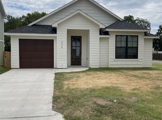 626 W Florence St, Denison, TX 75020