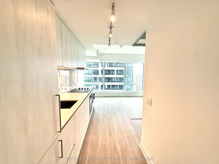 8 Wellesley St W #4506 — Photo 1
