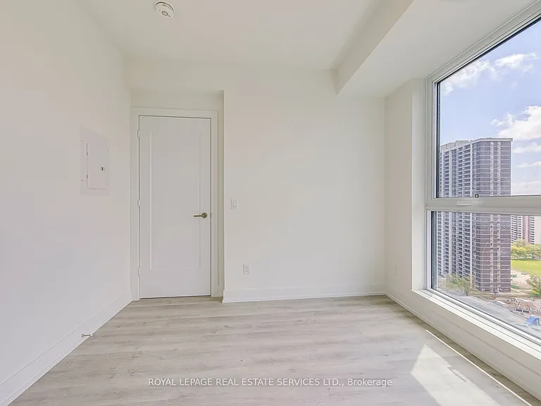 25 Cordova Ave #1809 — Photo 19