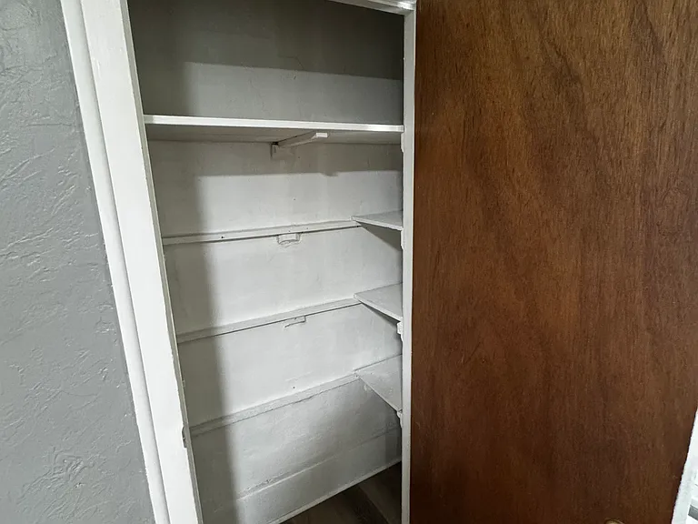 24 Dresser St #1 — Photo 3
