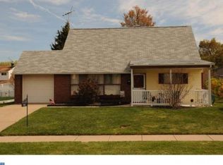 62 Homestead Rd, Levittown, PA 19056