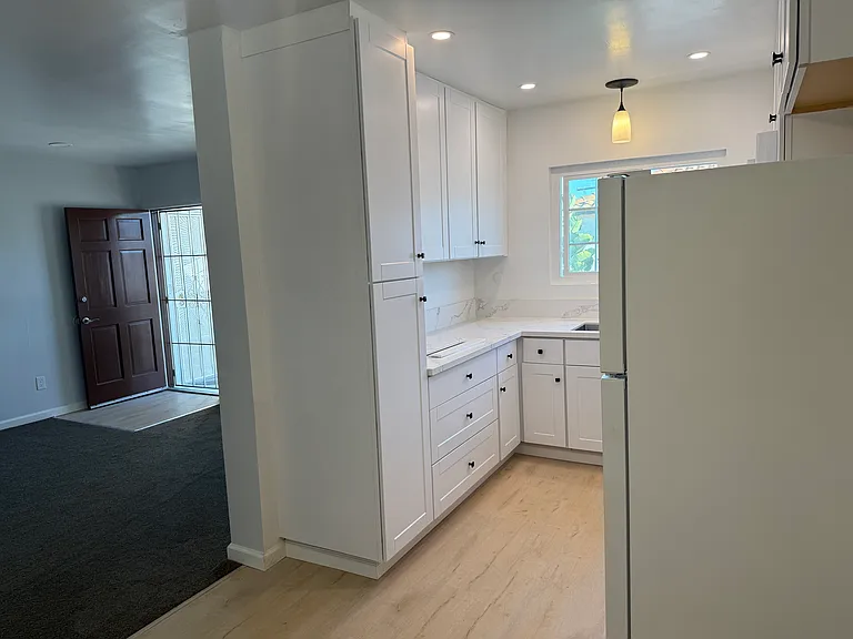 3725 Arnold Ave #6 — Photo 1