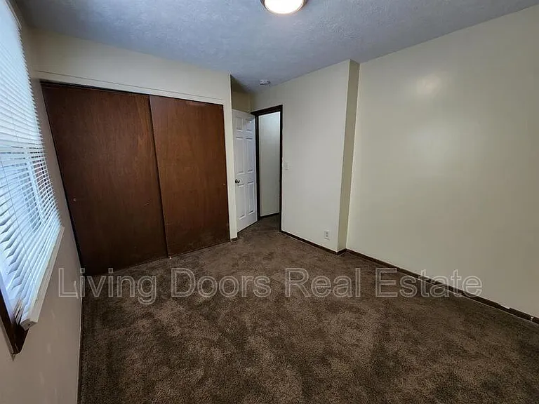 1509 David Dr — Photo 7