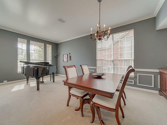 4th image of 4008 Sharondale Dr