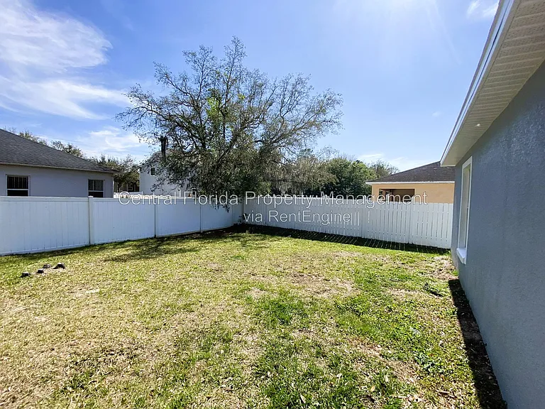 311 Baccarat Ct — Photo 22