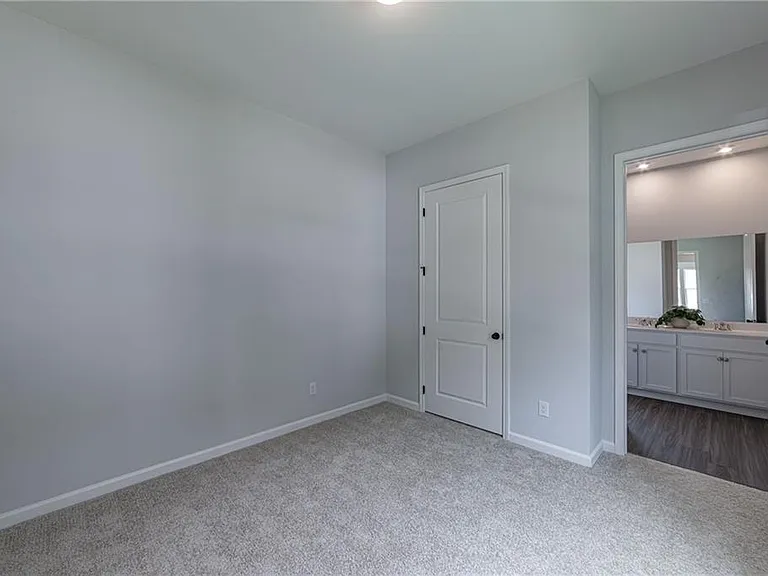 212 Birchwood Row — Photo 28