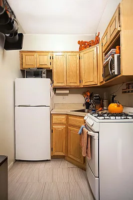 Rented by LG Fairmont Group | media 18