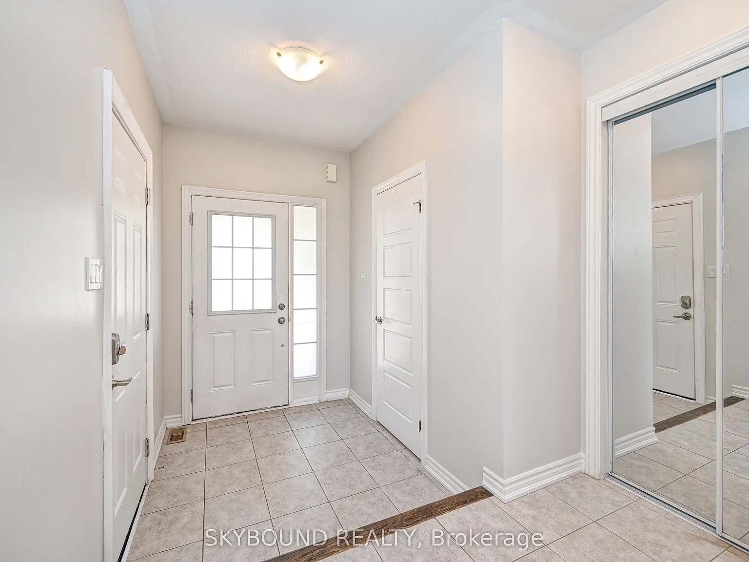 3 bed, $2,600 — Photo 2