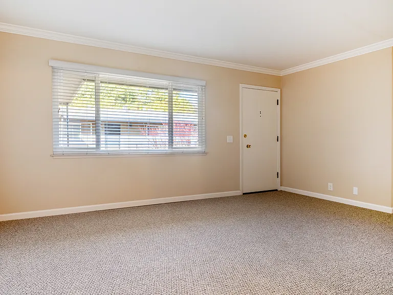 801 Walnut Street — Photo 9