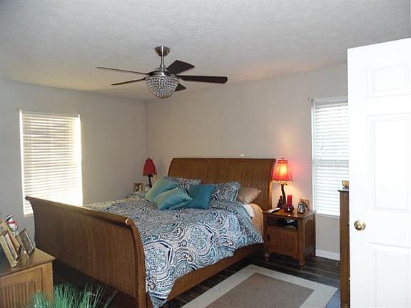5th image of 521 Hopewell Rd