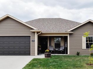 471 S Adams St, Centralia, MO 65240