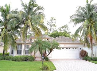 4748 Cerromar Dr, Naples, FL 34112