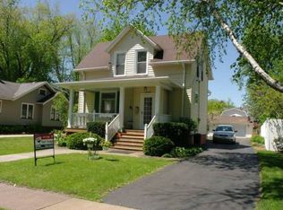 1598 N Prairie St, Galesburg, IL 61401