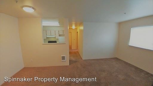 2nd image of 614 S Oakes St APT 201