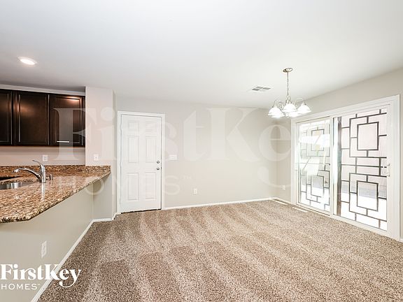5th image of 11060 Camden Bay St