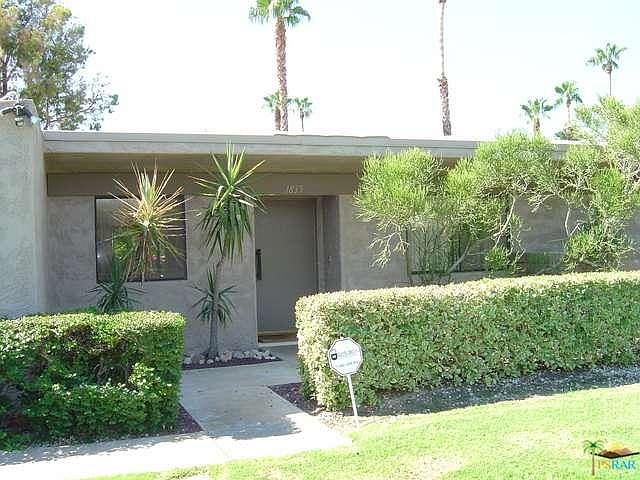 1st image of 1835 E Sandalwood Dr