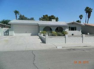 3040 Liberty Cir S, Las Vegas, NV 89121