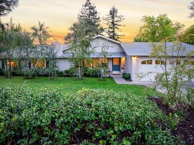630 La Mesa Dr, Portola Valley, CA, 94028