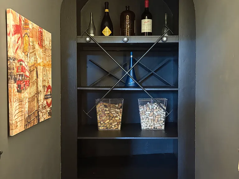 12 King St W #1 — Photo 5