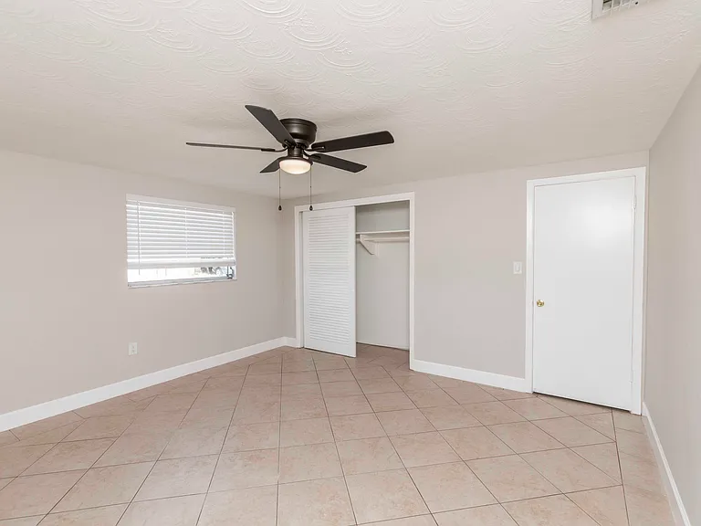 5004 Odyssey Ave — Photo 15
