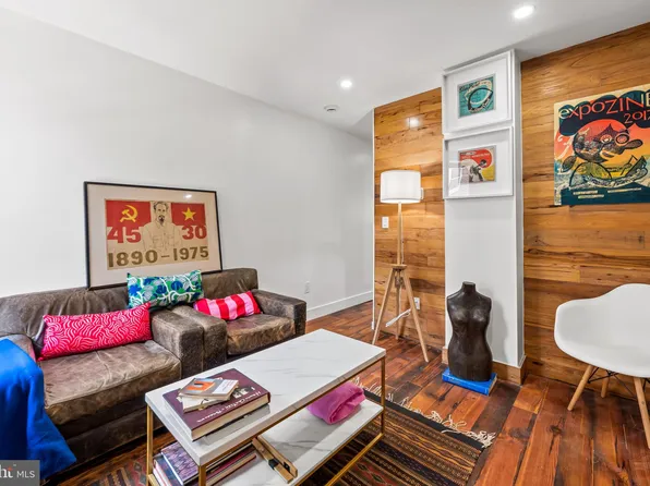 1406 Lemmon St, Baltimore, MD 21223