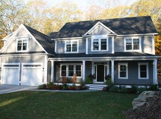 165 Mann School Rd, Smithfield, RI 02917