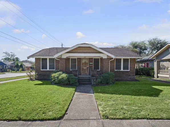 840 Le Green St, Houston, TX 77008