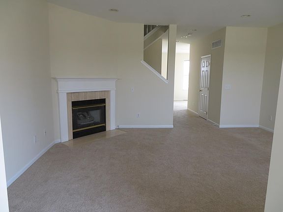 4th image of 6165 Tuswell Dr