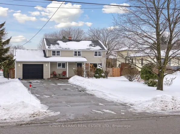 39 Darlington Blvd, Clarington, ON L1E 2J8