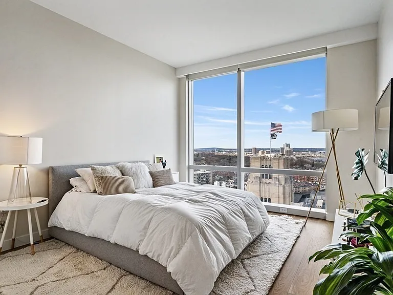 188 Brookline Ave #20E — Photo 8