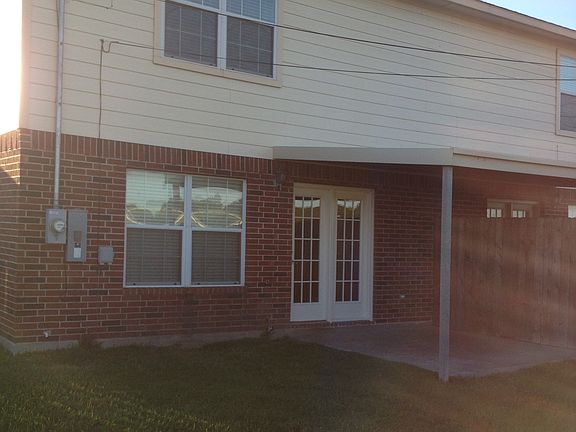 2nd image of 1423 Alpha Ln #D