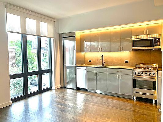 3rd image of 37-40 27th St #3G