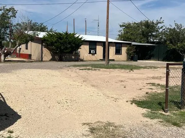 2274 S Travis Dr, Fort Stockton, TX 79735