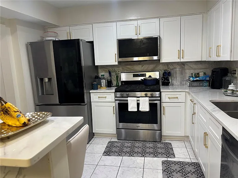 3045 Shadow Walk Ln — Photo 6