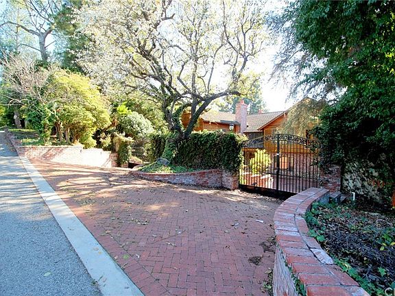 5th image of 14930 Mar Vista St