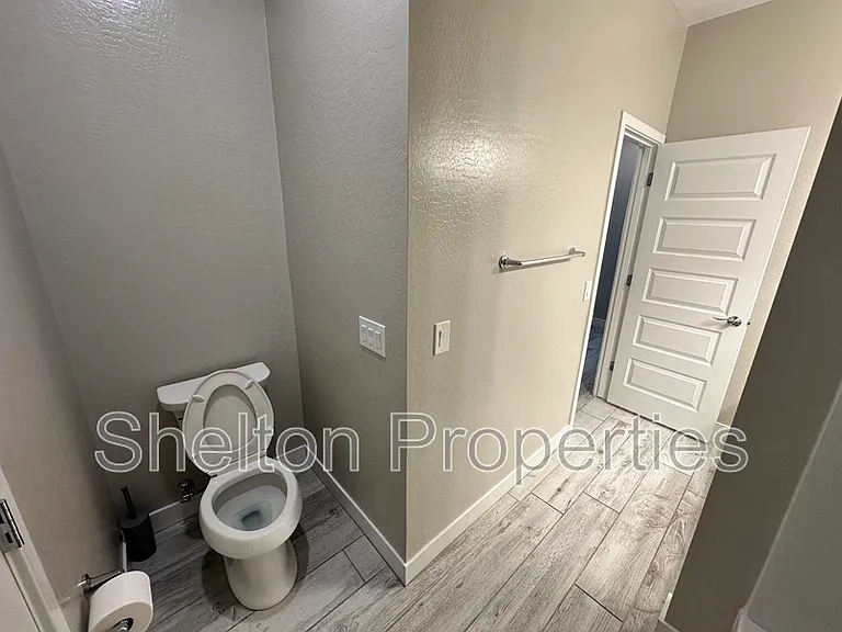 13180 W Cliffrose Rd — Photo 11