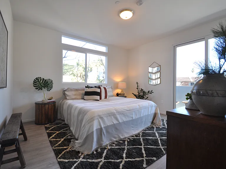 5720 Klump Ave #3 — Photo 22