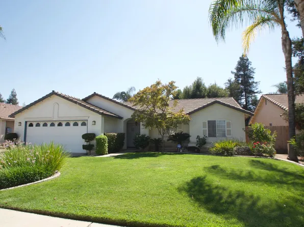 2527 Hicks St, Selma, CA 93662