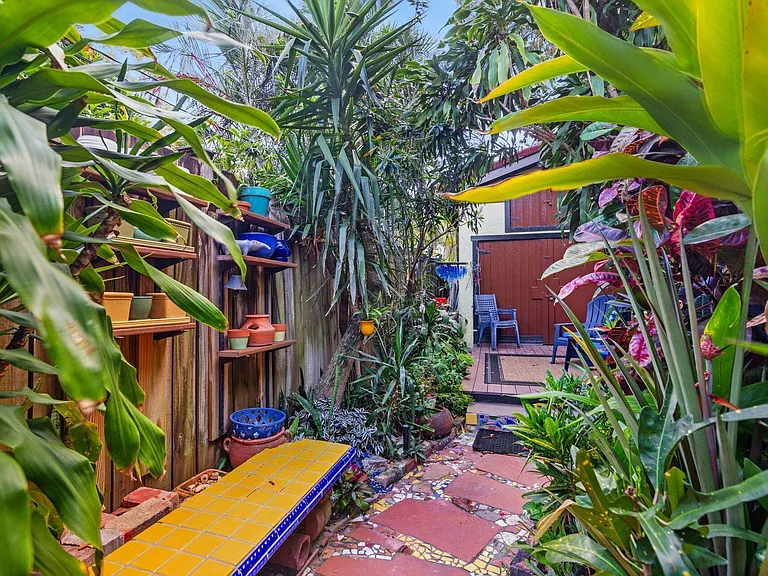 728 Palm St — Photo 10