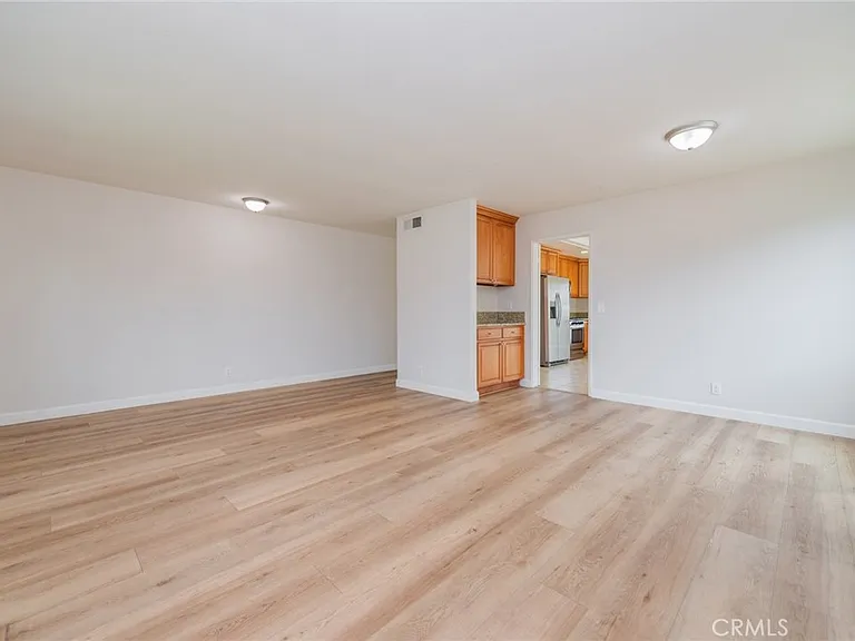 16752 Leafwood Cir — Photo 4