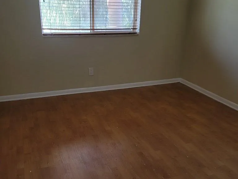 739 NW 92nd Ave — Photo 13
