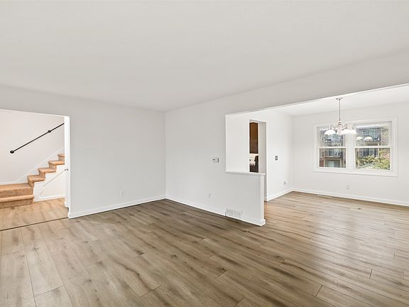 4th image of 4320 54th St