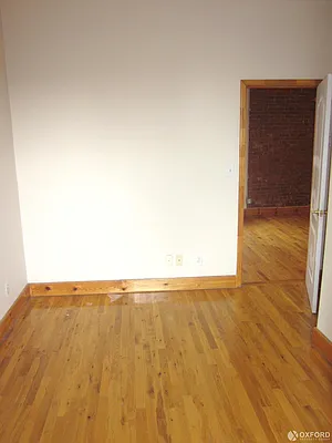 Rented by Oxford Property Group | media 32