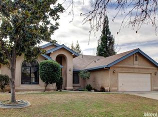 8888 Glori Dawn Dr, Orangevale, CA 95662