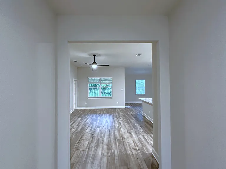 2024 Brentwood Dr — Photo 11