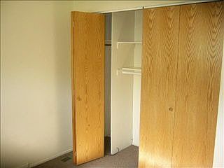 4th image of 1246 Helmen Dr